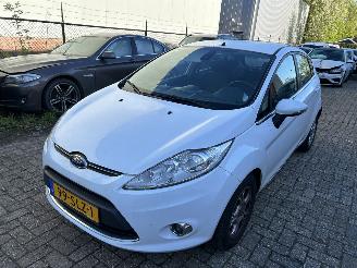 Ford Fiesta 1.6 TDCI   5 drs picture 1